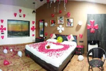 Jimira Resort , Shivrajpur