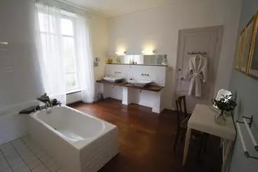 Aamiaismajoitus (B&B) Château De Penfrat