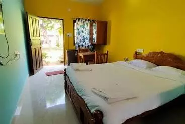 Bed and Breakfast Shrushthee Guest House