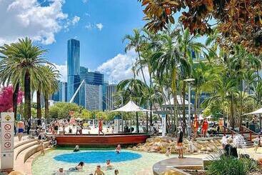 Отель Allegro Apartments