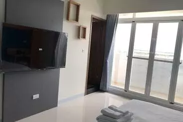 Dongjin Bay B&b