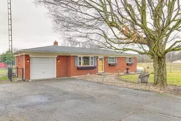 Mökkimajoitus Cozy Richmond Home W/ Fire Pit: Walk, Bike & More!