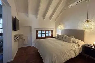هتل Oeste Suites
