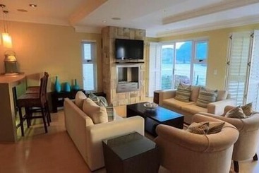 Апартаменты Beacon House