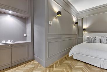 هتل Blanc Boutique Guest House