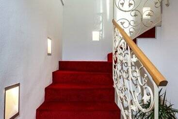 Madison Luxury Apartments & Rooms