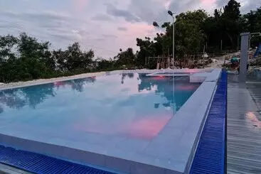 Pensió 24/7 Lantawan Resort