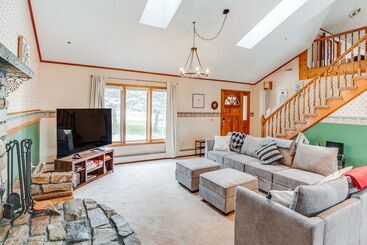 بيت ريفى Bennington Home W/ Deck ~ 5 Mi To Bald Mountain!