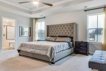 Landhus Bright Plainfield Home ~ 14 Mi To Indianapolis!