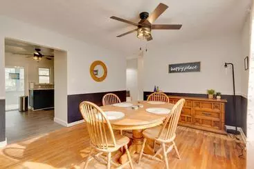 Mökkimajoitus Charming State College Home   4 Mi To Psu!