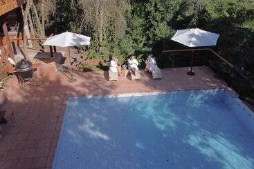هتل Glamping Selva Iguazu