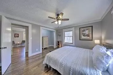 2 Mi To Lake: Blue Ridge  Yellowbird Cottage