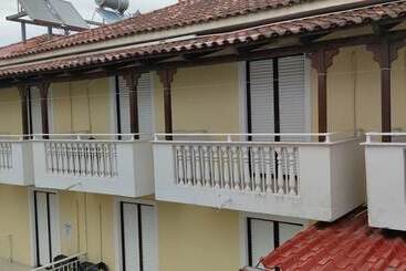 アパートホテル Mariliki Studios