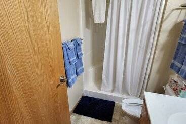 מוטל Underwood Inn