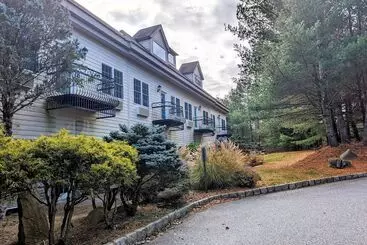 The Willowbrook Golf Hotel At Split Rock