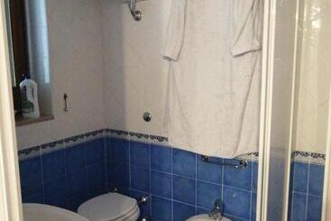 민박 Countryhomeantonella