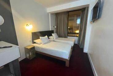 Hôtel Crystal Boulevard Single/double