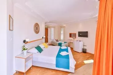 ホテル Lacitrus Villa &