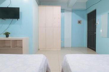 Отель Cm Apartelle Iloilo International Airport By Reddoorz