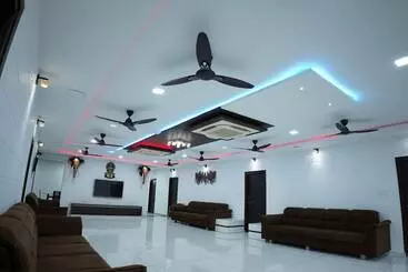 Hotel Clarks Safari Kheda, Ahmedabad