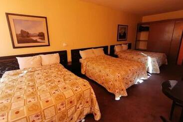 فندق Estación Guadalajara