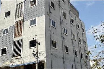 ペンション Fabexpress D Crescent