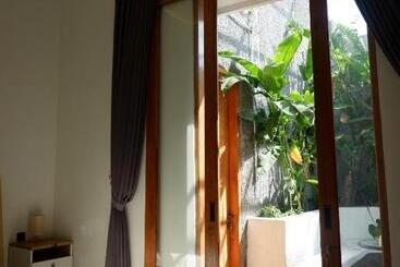 Szálló Bromo Venture