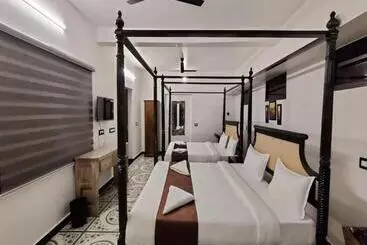 Hotel Courtyard Castle Heritage Resort