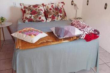 ペンション Pescados Maneca Pousada Sandrinha