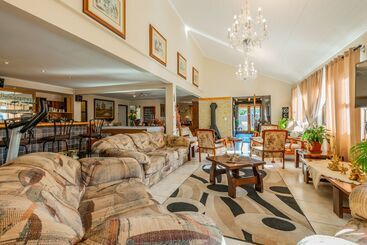تختخواب و صبحانه Anchorage Guest House