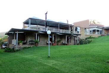 Bed and Breakfast Ash River Lodge