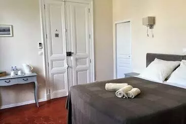 Bed & Breakfast Chambre D Hôtes Eloi Merle