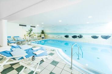 Bel Air Strandhotel Glowe