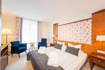 Bel Air Strandhotel Glowe