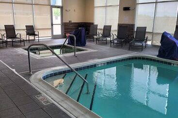 هتل Fairfield Inn & Suites By Marriott Butte