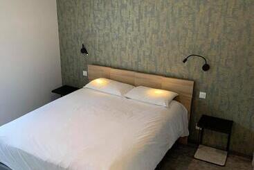 酒店 Restaurant Les 3 Piliers