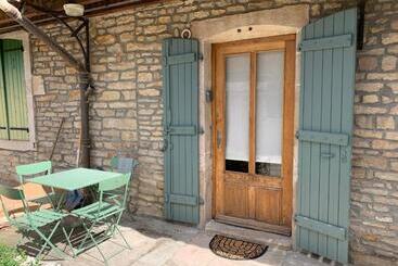 Bed and Breakfast Chez Marie   Centre   Parking Privé   Hospices