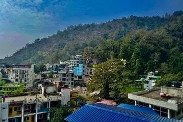 Bonfire Hostels Rishikesh