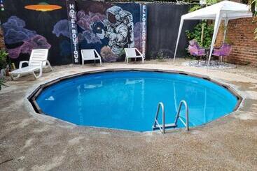 هتل Boutique El Poblado Desert