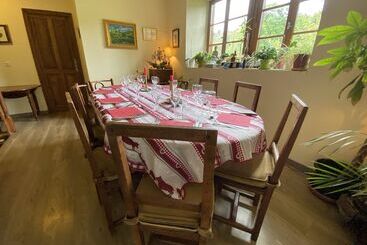 مبيت وإفطار Jasserie Les Airelles