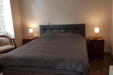 Szálloda Au Pigeon Blanc