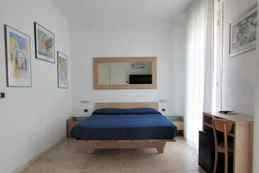 ホテル Villa Fiorita