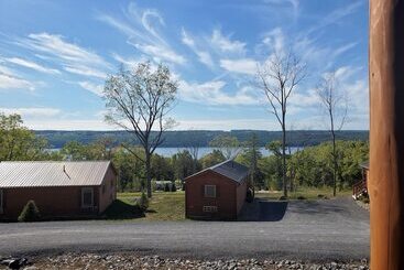 קוטג'' Single Island Shores