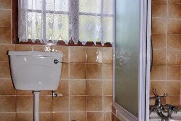 Общежитие Zoete Inval