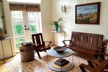 Bed and Breakfast La Casita Mercedes