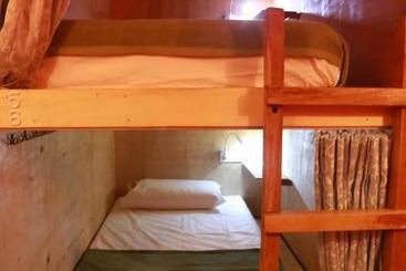 Gibbon Guesthouse  Hostel