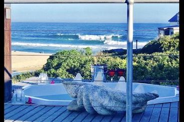 Kennedys Beach Villa