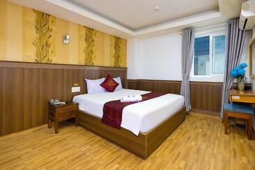 Dubai Nha Trang Hotel Managed By Ht