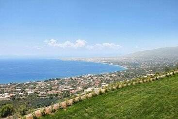 Apartaments turístics Petra Thea