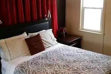 Huoneisto Work Play Suites